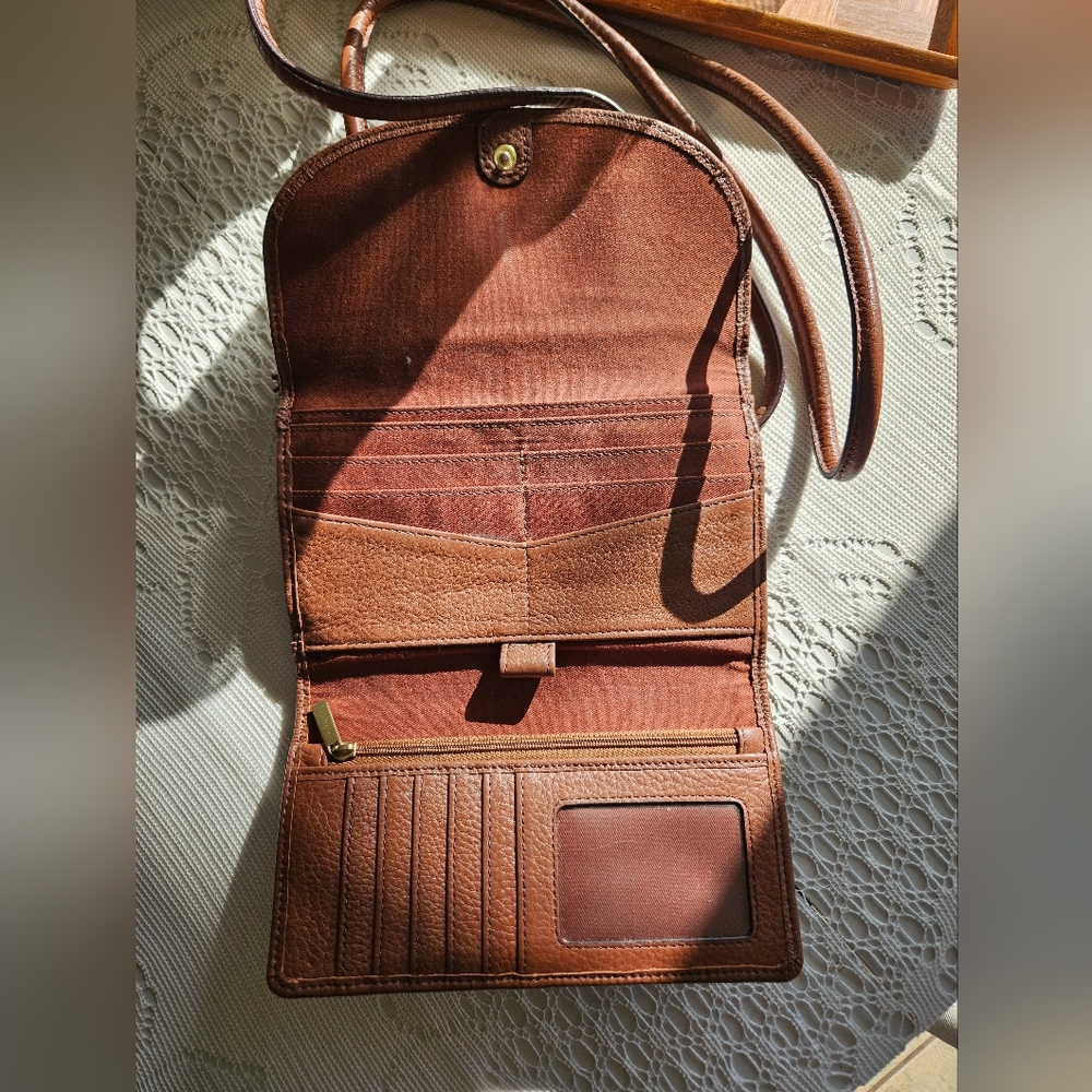 Fossil Brown Leather Crossbody Bag - Picture 2 of 6